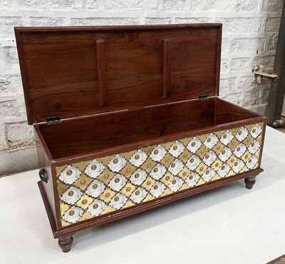WDN BRASS FITTED BOX 46