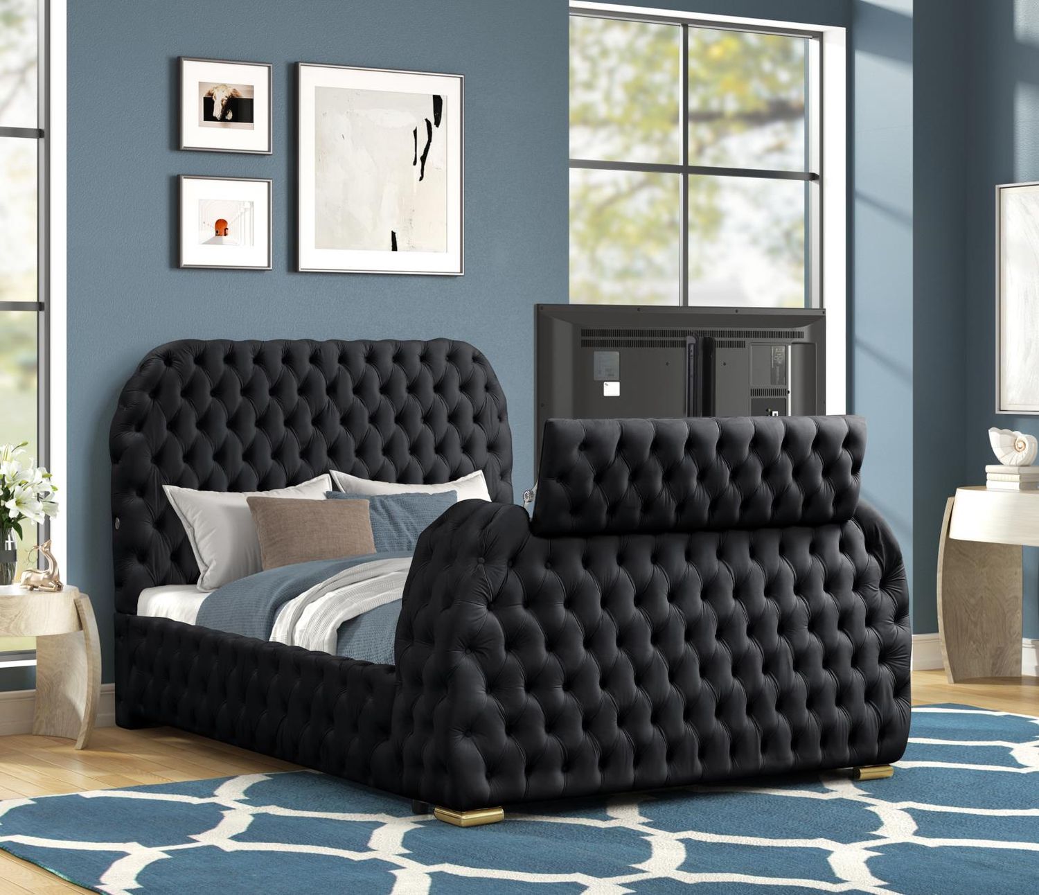 Royal Queen Bed