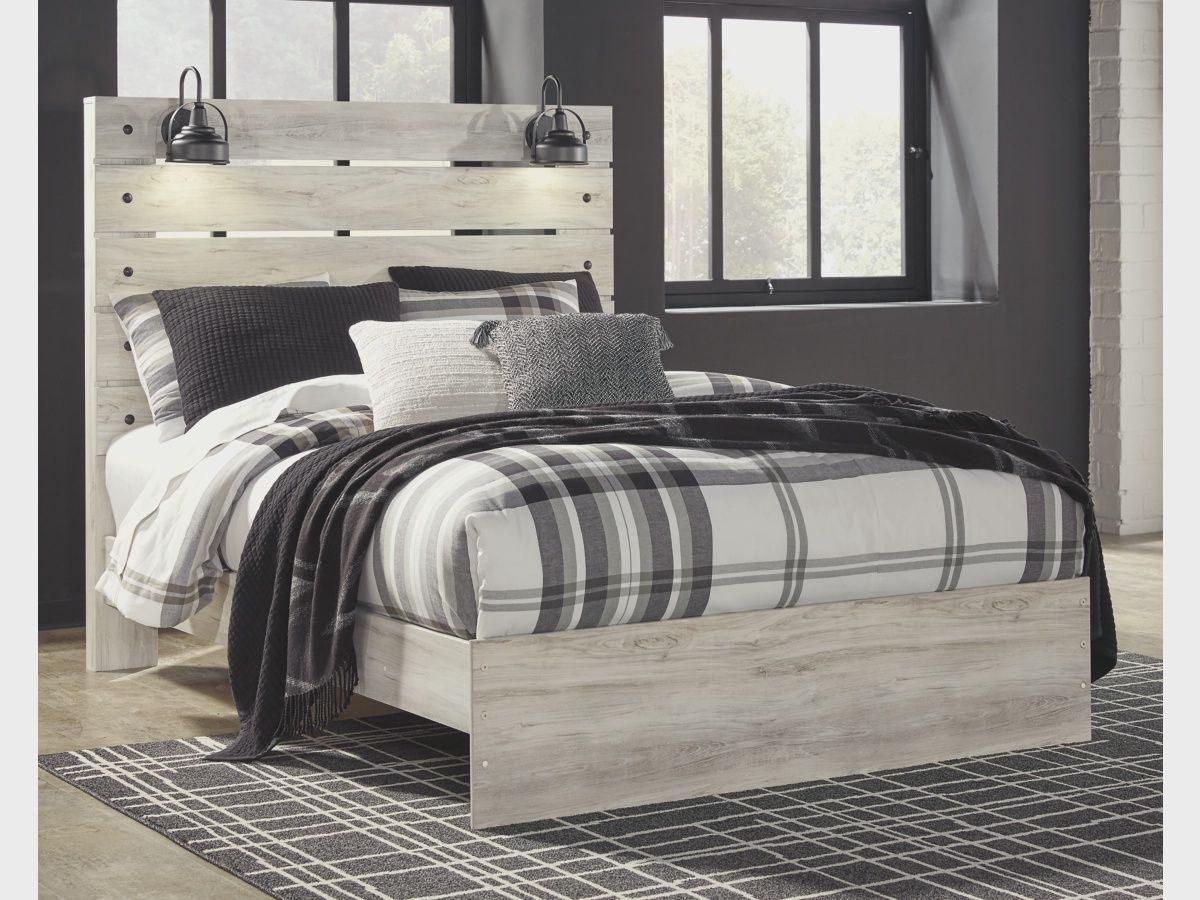 Cambeck Queen Bed