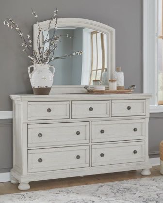 Robbinsdale Dresser and Mirror 9  drawers