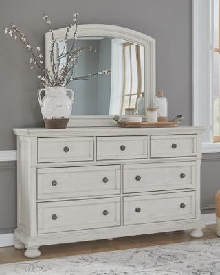Robbinsdale Dresser and Mirror 9  drawers