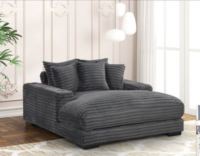 Chaise Lounge with Two Cup Holder