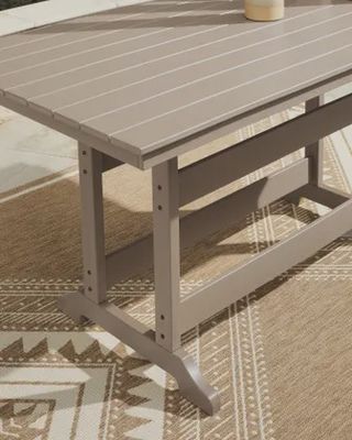 Seacliff Beach RECT COUNTER TABLE W/UMB OPT