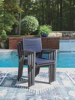 Rocky Creek Sling Arm Chair (4/CN)