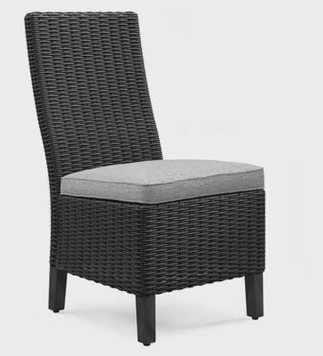 Beachcroft Side Chair with Cushion (2/CN)