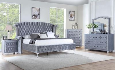 B040 - Velvet Mirror - Gray