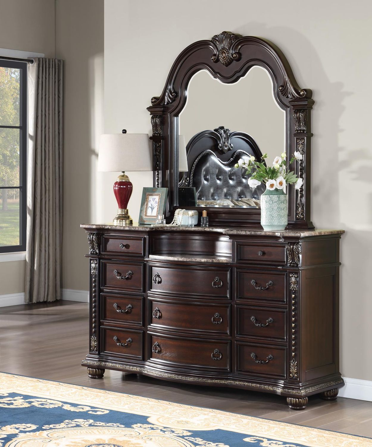 B054 - Dresser - Cherry
