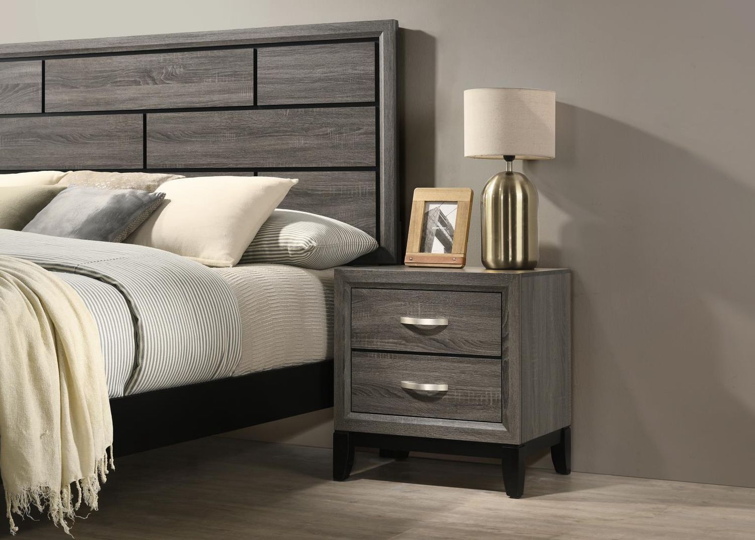 B371 - Nightstand - Gray