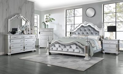 B052 - Dresser - Shimmer Silver