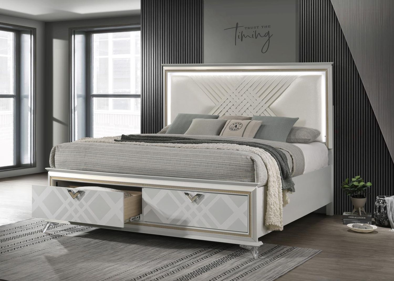 B026 - King Bed - White - White / King