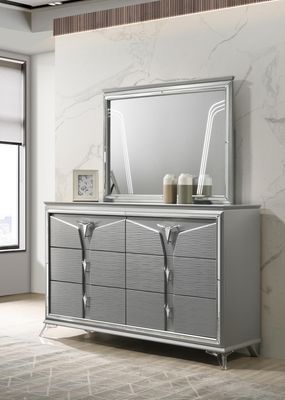 B024 - Mirror - Olive Shimmer Silver