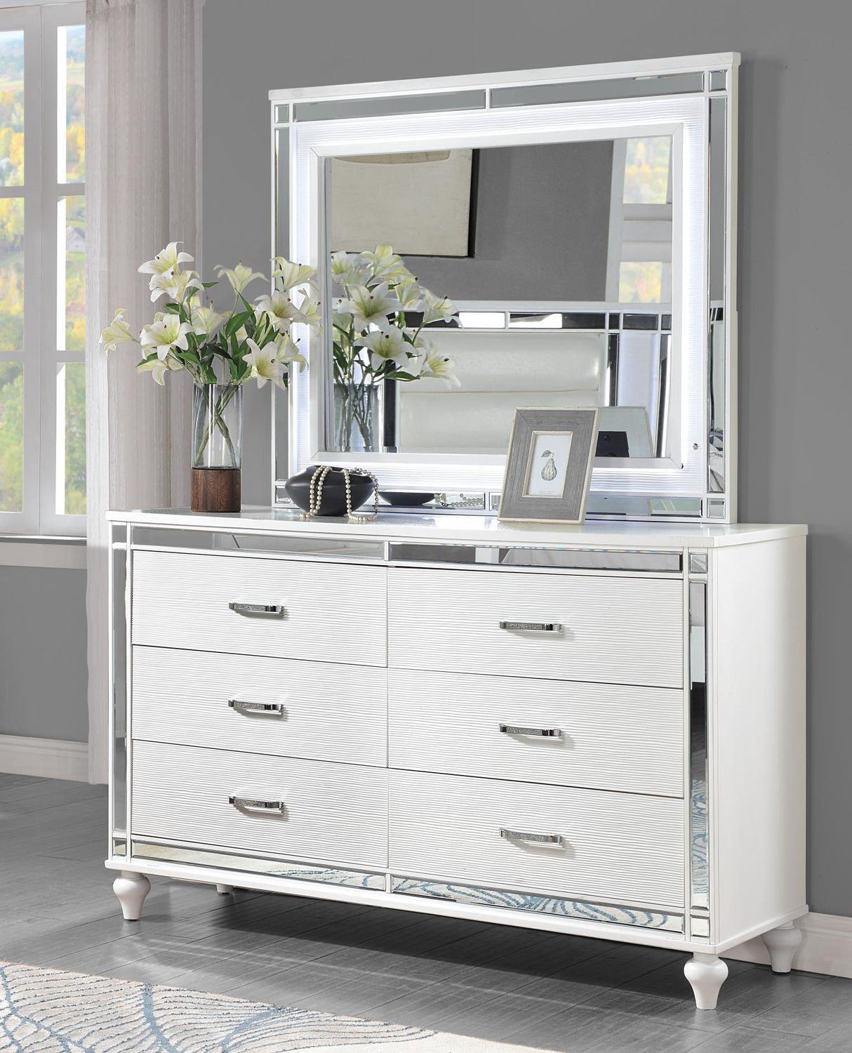 B224 - LED Mirror - Gloss