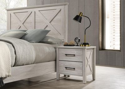 B523 - Nightstand - White Wash