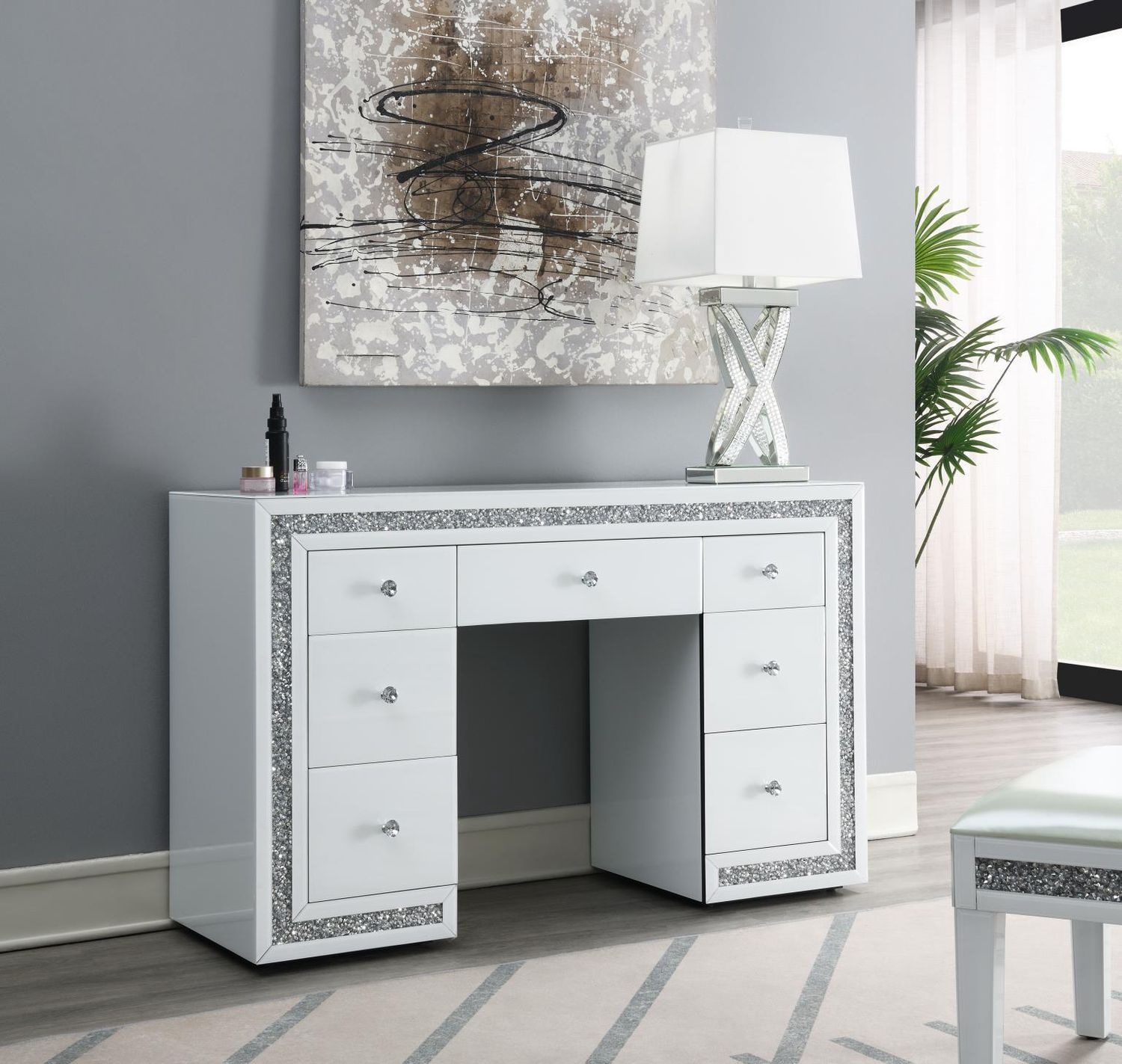 G-325 - Wood Vanity - White - White / Vanity Desks