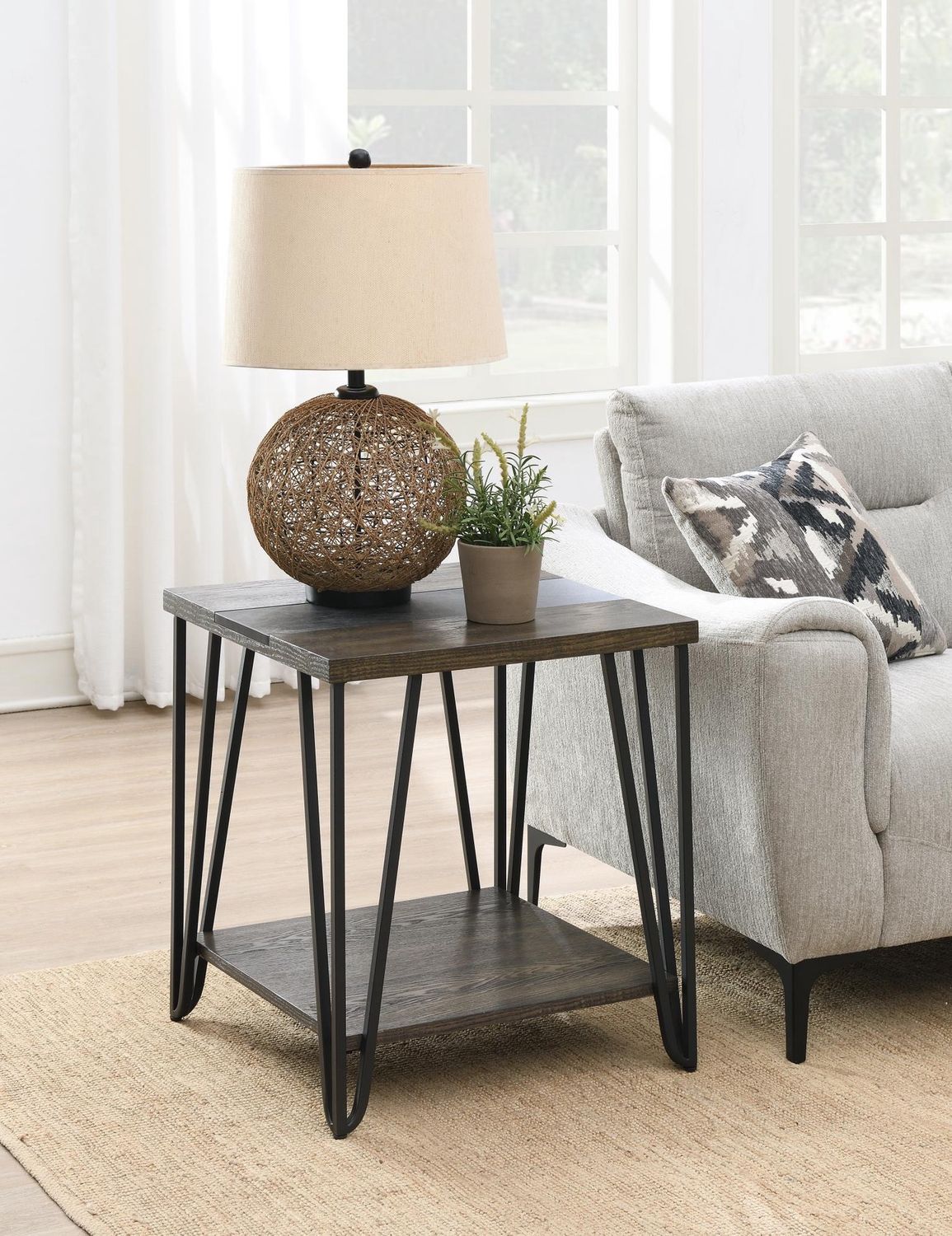 T114 - End Table - Dark Brown - Dark Brown / End Tables