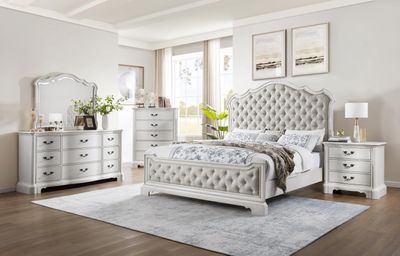 B072 - Dresser - Antique White