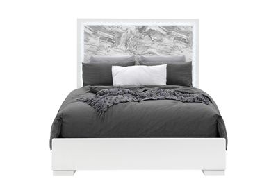 Naomi - 5 Piece Full Bedroom Set - Silver