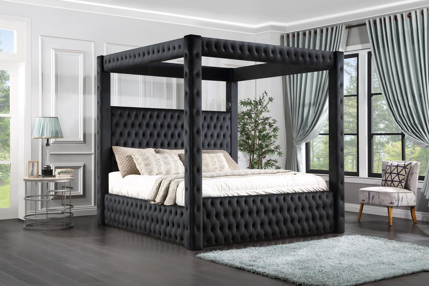 B567 - Velvet Canopy Bed With Bluetooth Speaker &amp; USB, Size: King