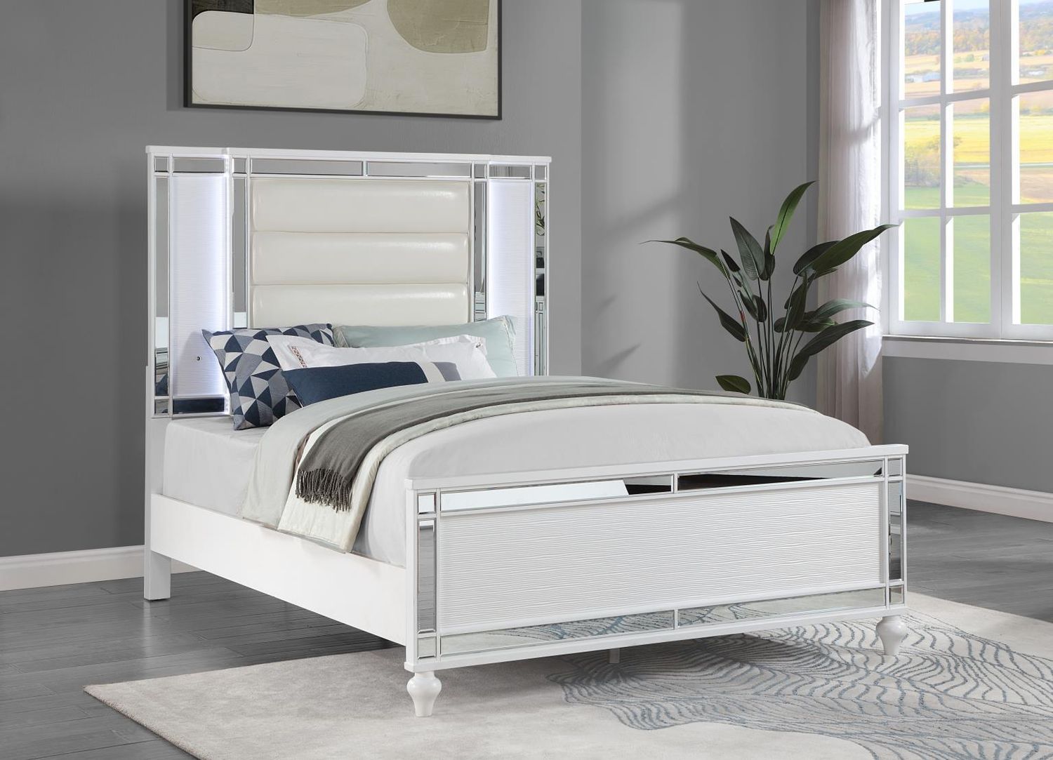 B224 - Upholstered Bed With LED Light, Size: King