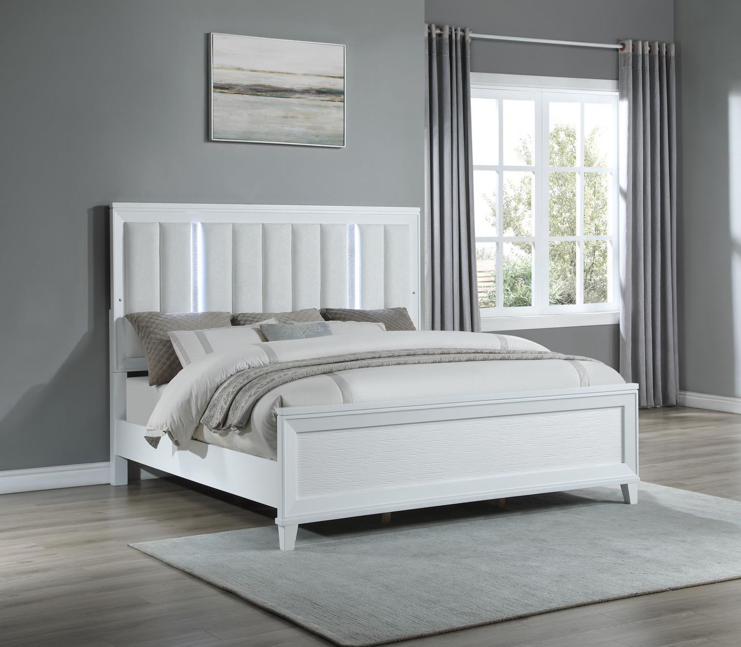 B240 - LED Bed, Size: King