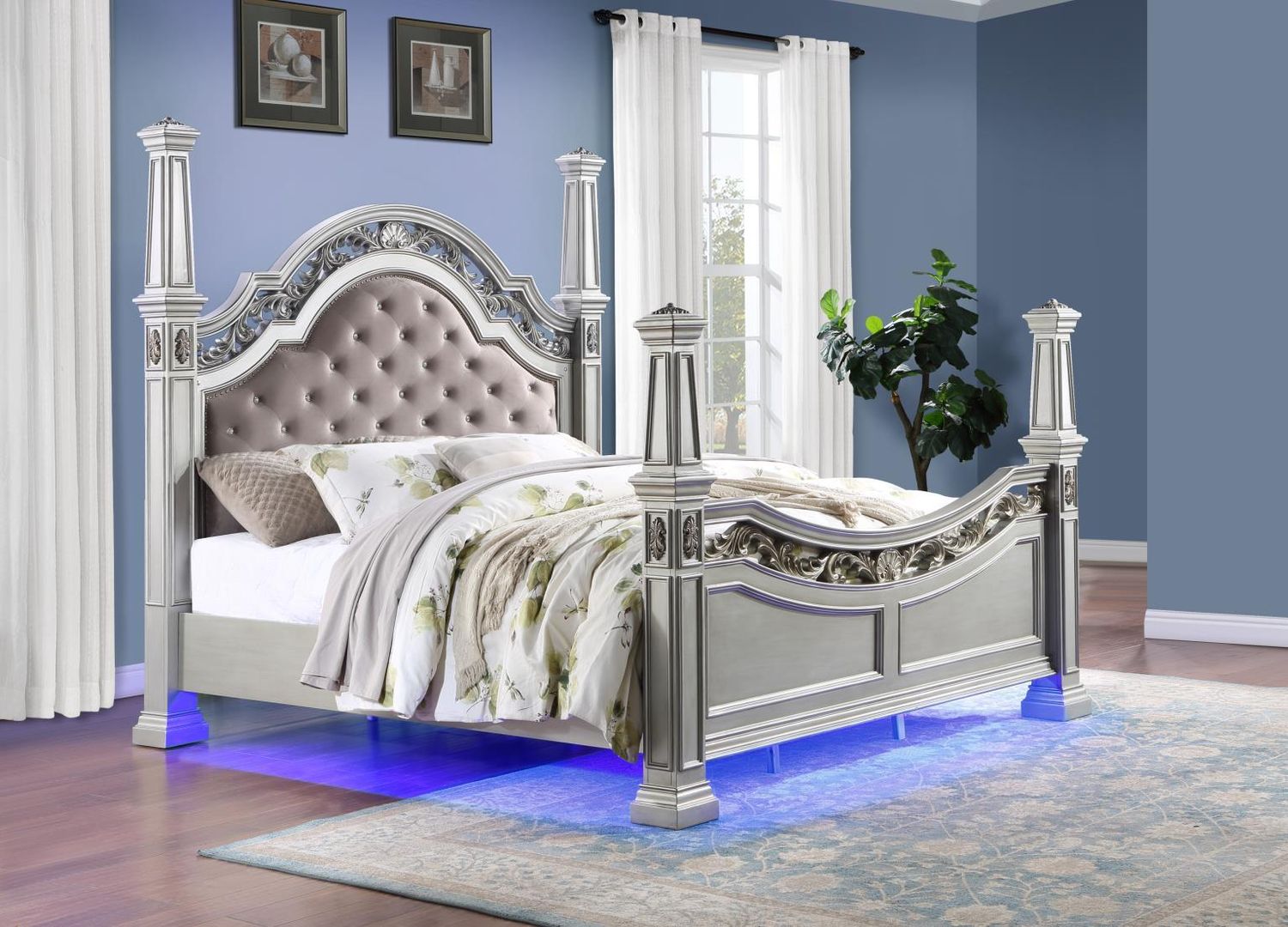 B062 - Bed, Size: King