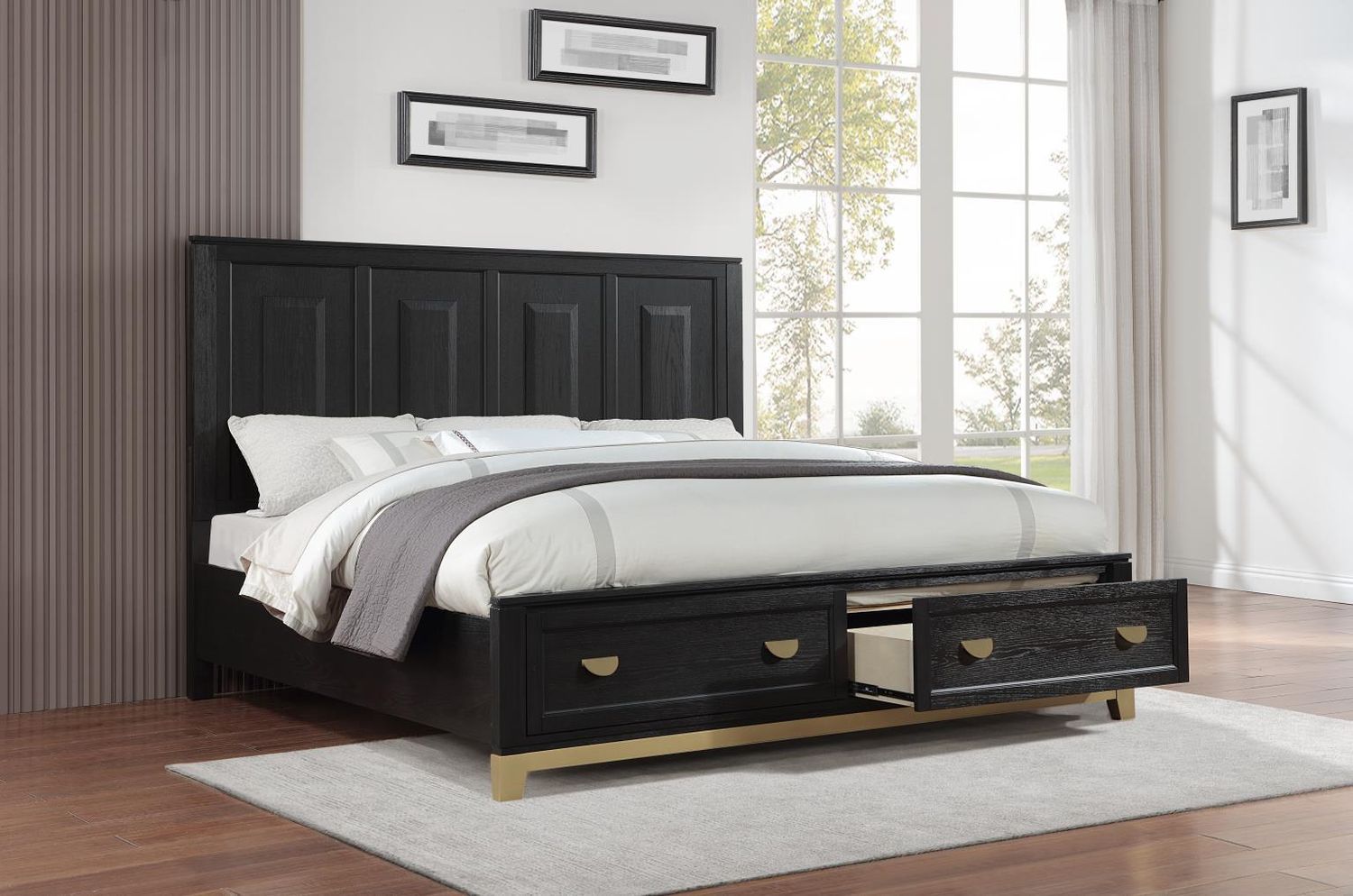 B236 - Bed, Size: King