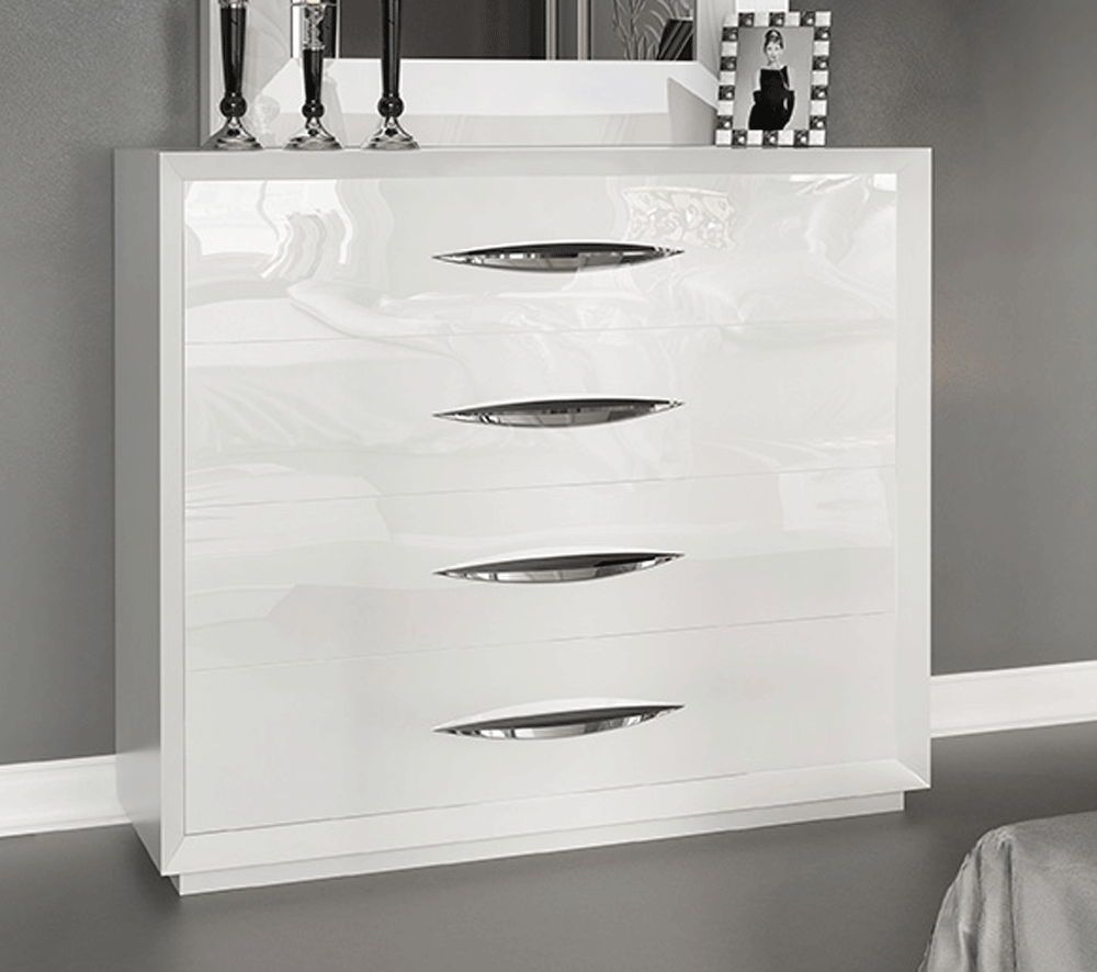 Carmen - Dresser, StorageOption: 4 Drawers