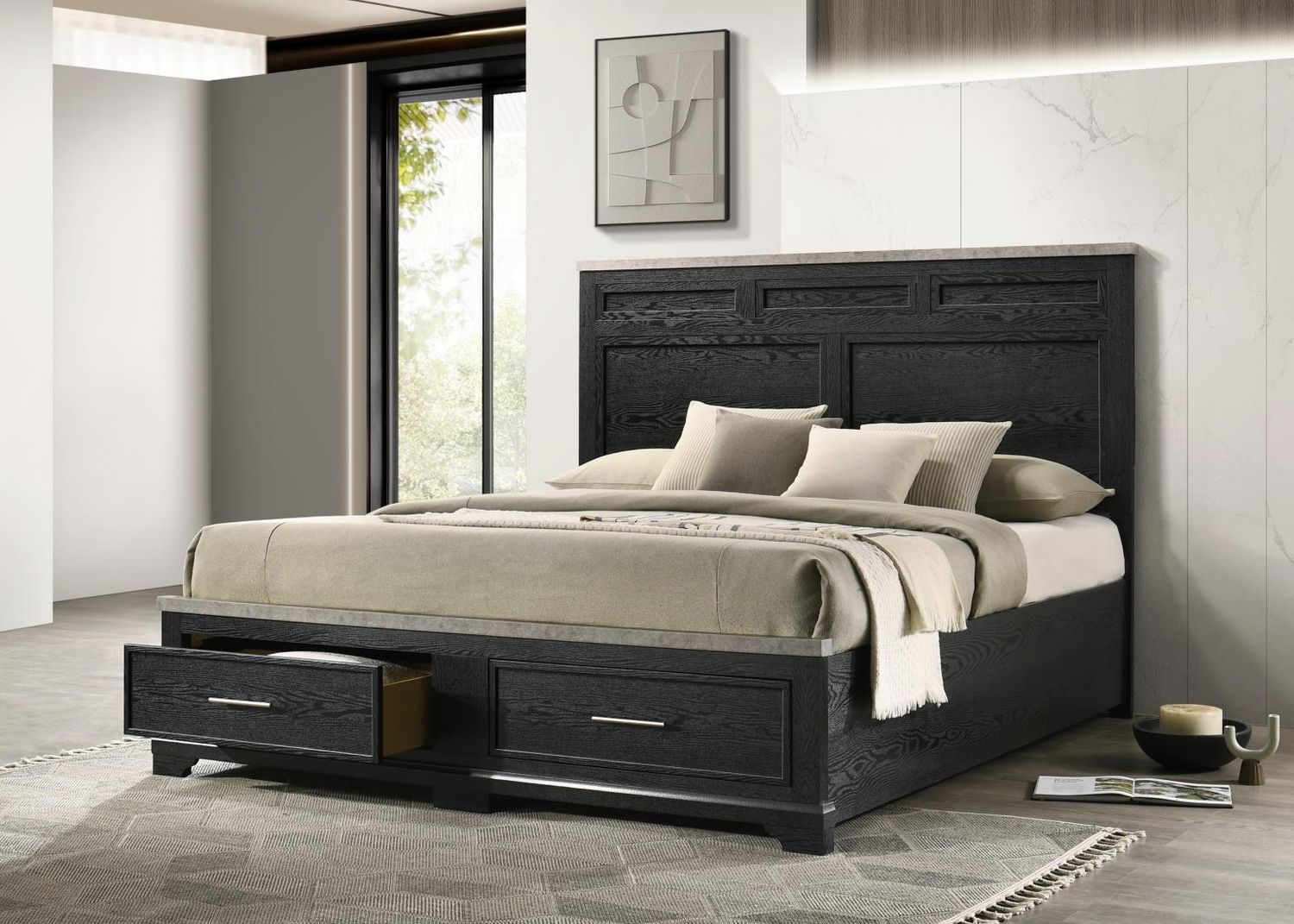 B324 - Bed, Size: King