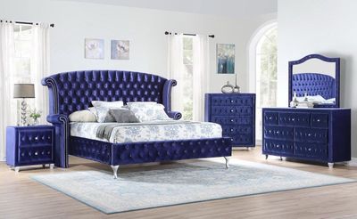 B039 - Velvet Bed