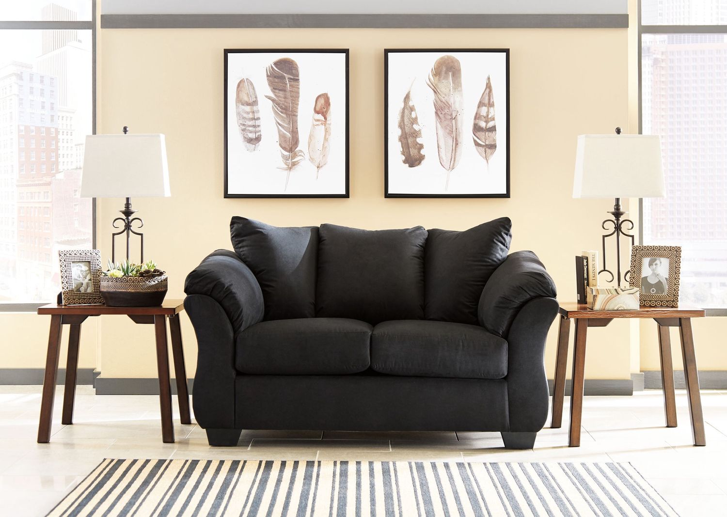 Darcy - Stationary Loveseat, Color: Black