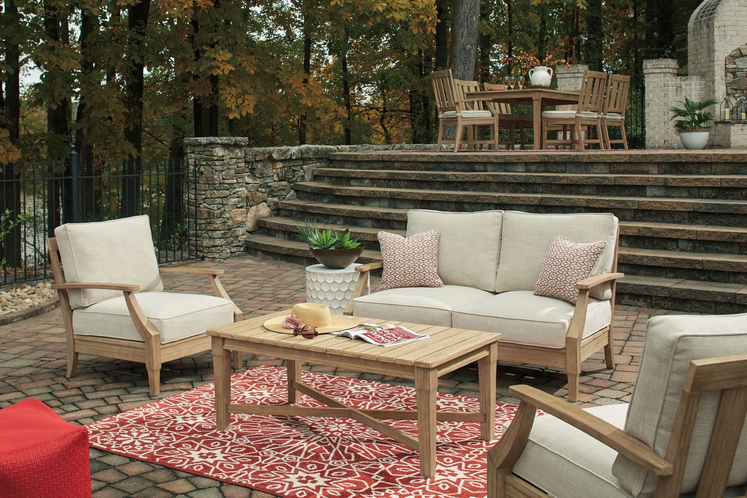 Clare View - Lounge Set, Sets: 3 Pc. Table, Loveseat, Chair