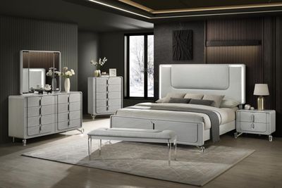 B023 - Bedroom Set