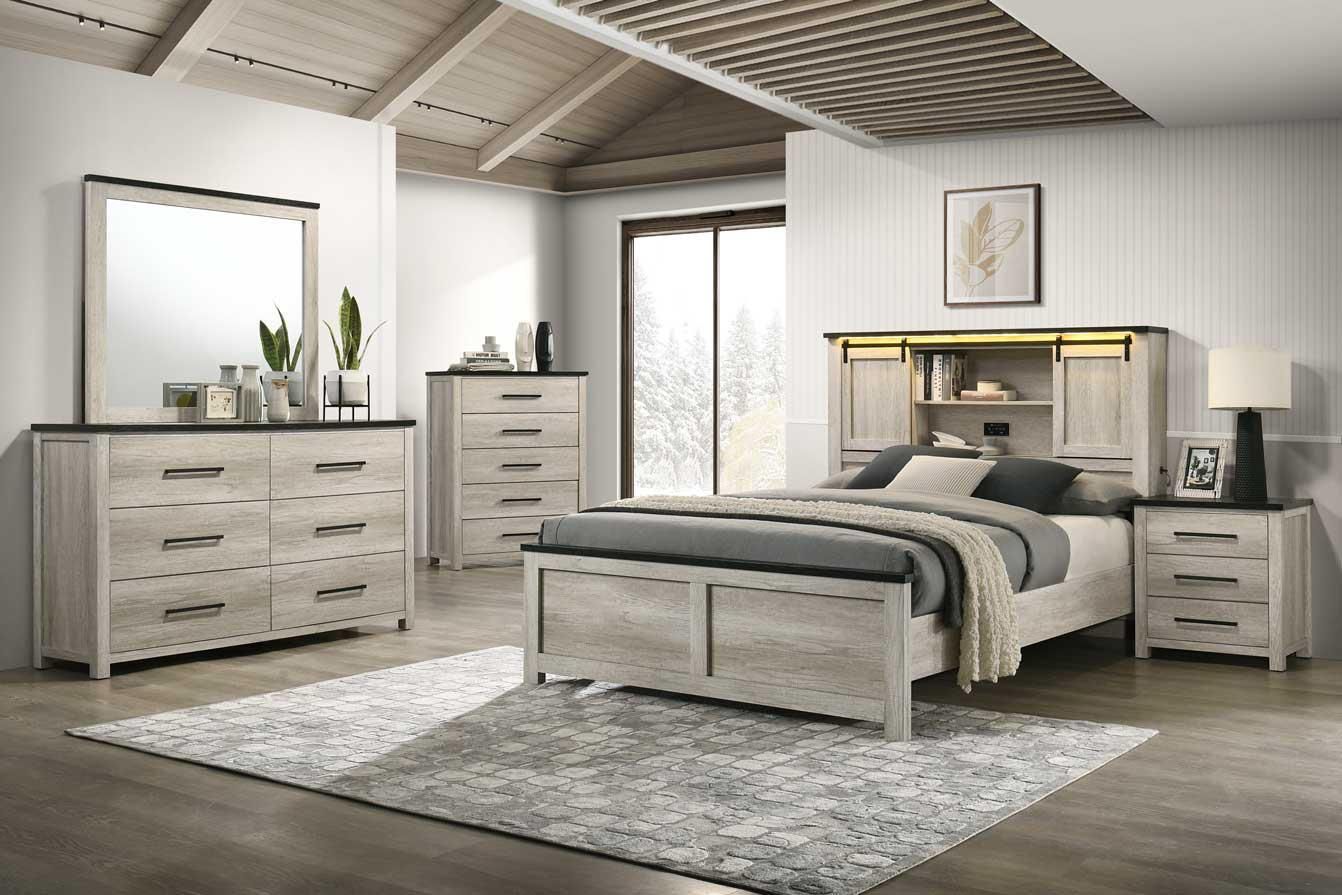 B263 - Bedroom Set, Sets: 3 Pc. Bed, Dresser, Mirror, Size: King