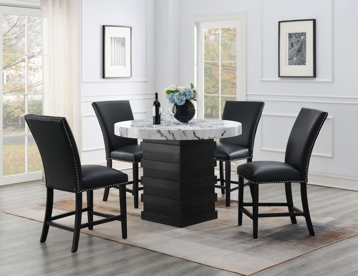 D141 - Dining Room Set With Leather Chairs, Color: Black