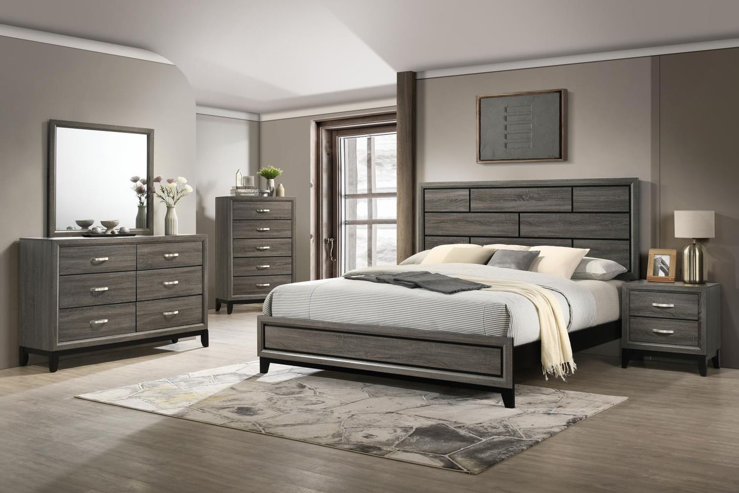 B371 - Bedroom Set, Sets: 3 Pc. Bed, Dresser, Mirror, Size: Queen