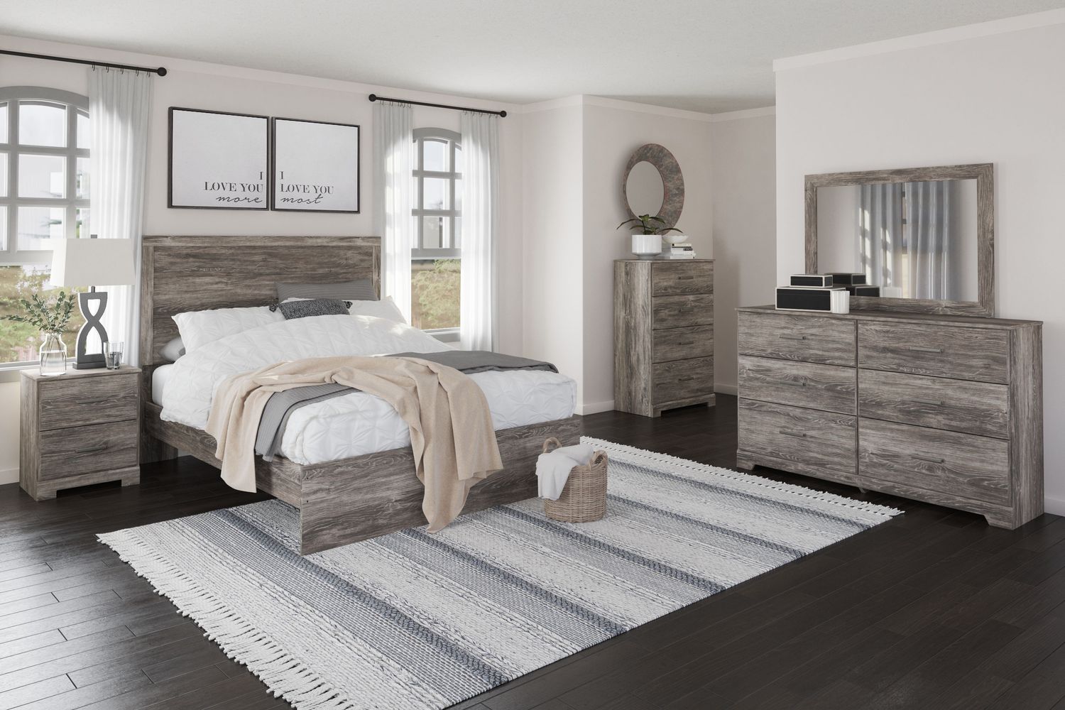 Ralinksi - Bedroom Set, Sets: 5 Pc. Bed, Dresser, Mirror, Chest, Size: Queen
