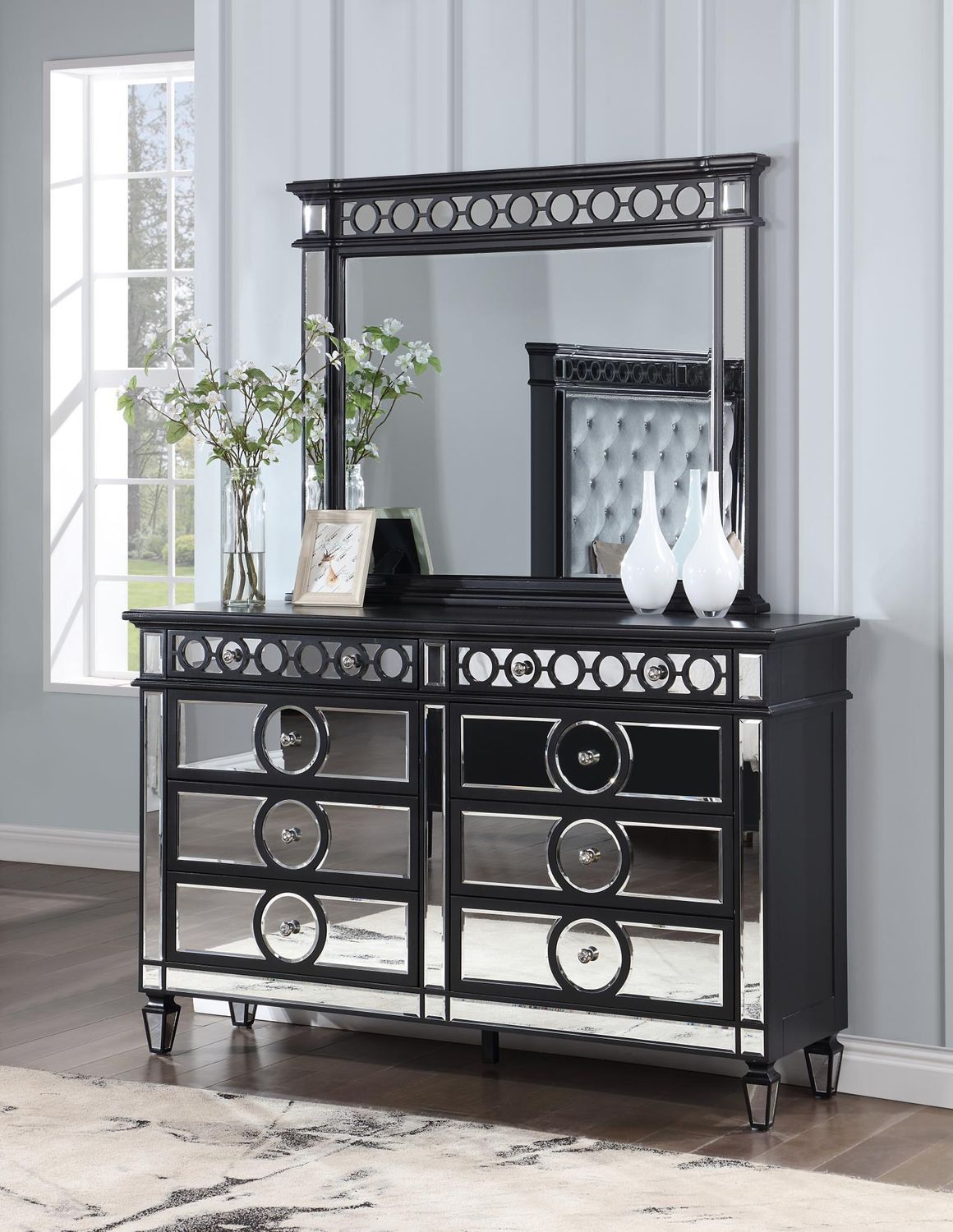 B034 - Dresser - Black