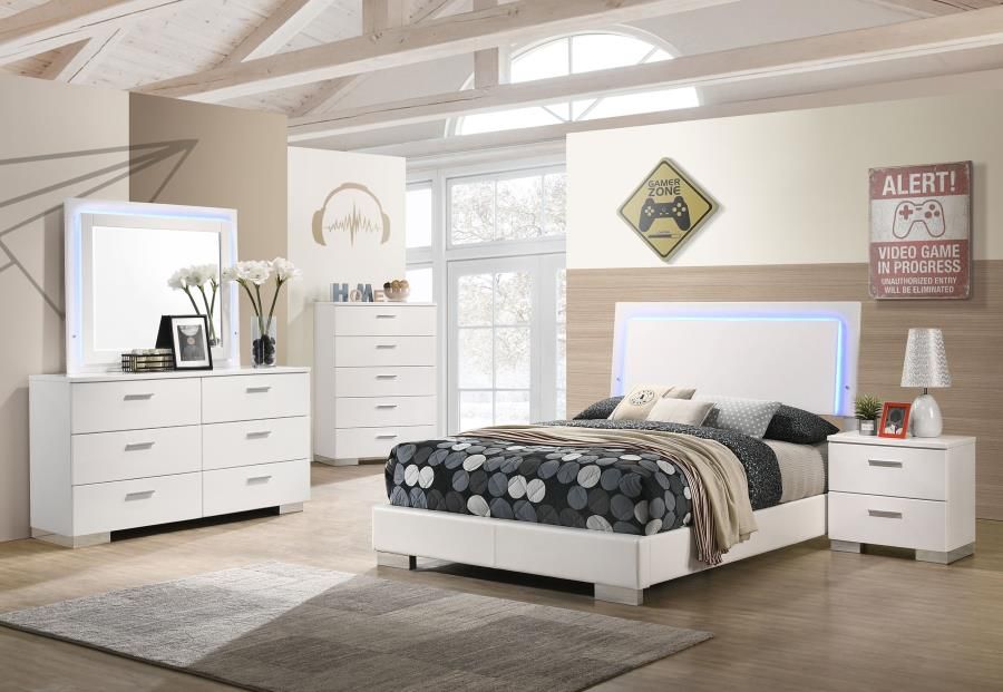 Felicity 5-piece Full Bedroom Set White High Gloss (203500F-S5L)