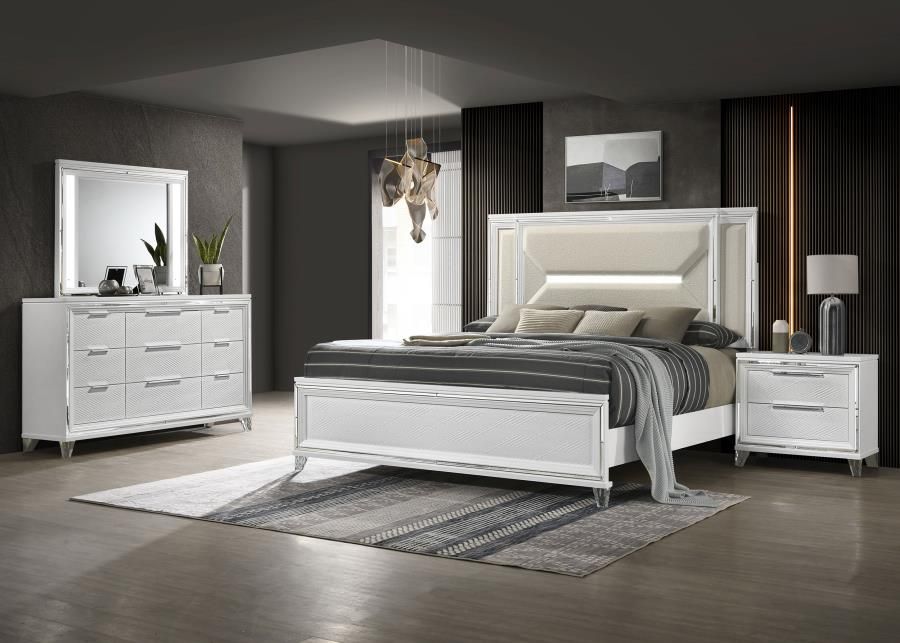 Marmore Bedroom Set White, Sets: 4-Piece, Size: Eastern King