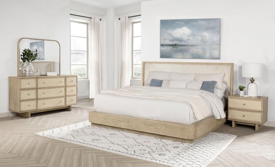 Kailani Bedroom Set Beige Oak, Sets: 4-Piece, Size: Eastern King