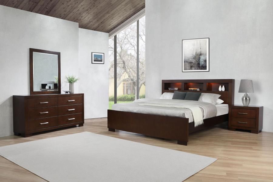 Jessica Bedroom Set Cappuccino, Sets: 4-Piece, Size: Eastern King