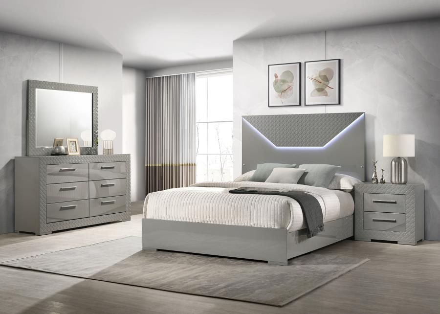 Ives Bedroom Set Grey High Gloss, Sets: 4-Piece, Size: Eastern King