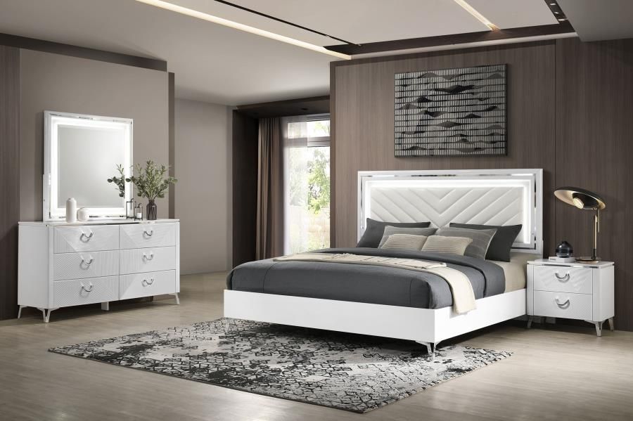 Cassia LED Bedroom Set White High Gloss, Sets: 4-Piece, Size: Eastern King