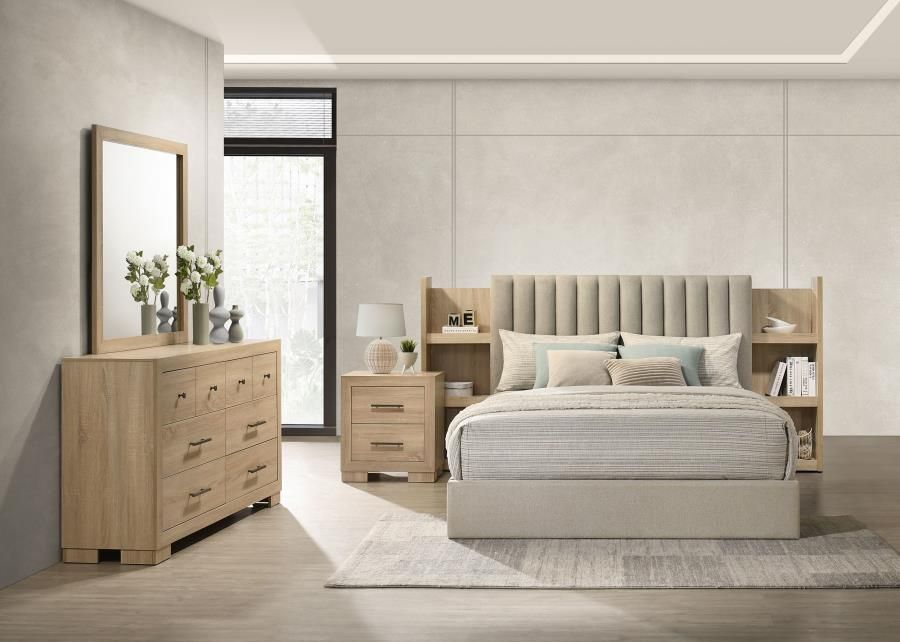 Arielle Upholstered Bedroom Set Light Oak, Sets: 4-Piece, Size: Eastern King