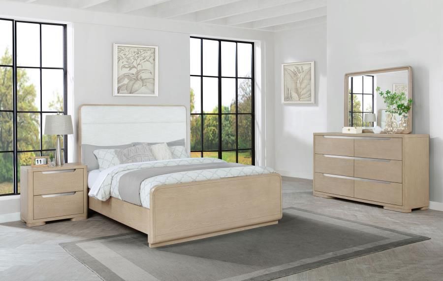 Ladera Bedroom Set Light Elm, Sets: 4-Piece, Size: Eastern King