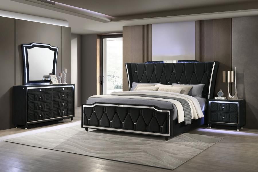 Lorient Bedroom Set Black, Sets: 4-Piece with Dresser, Size: Eastern King