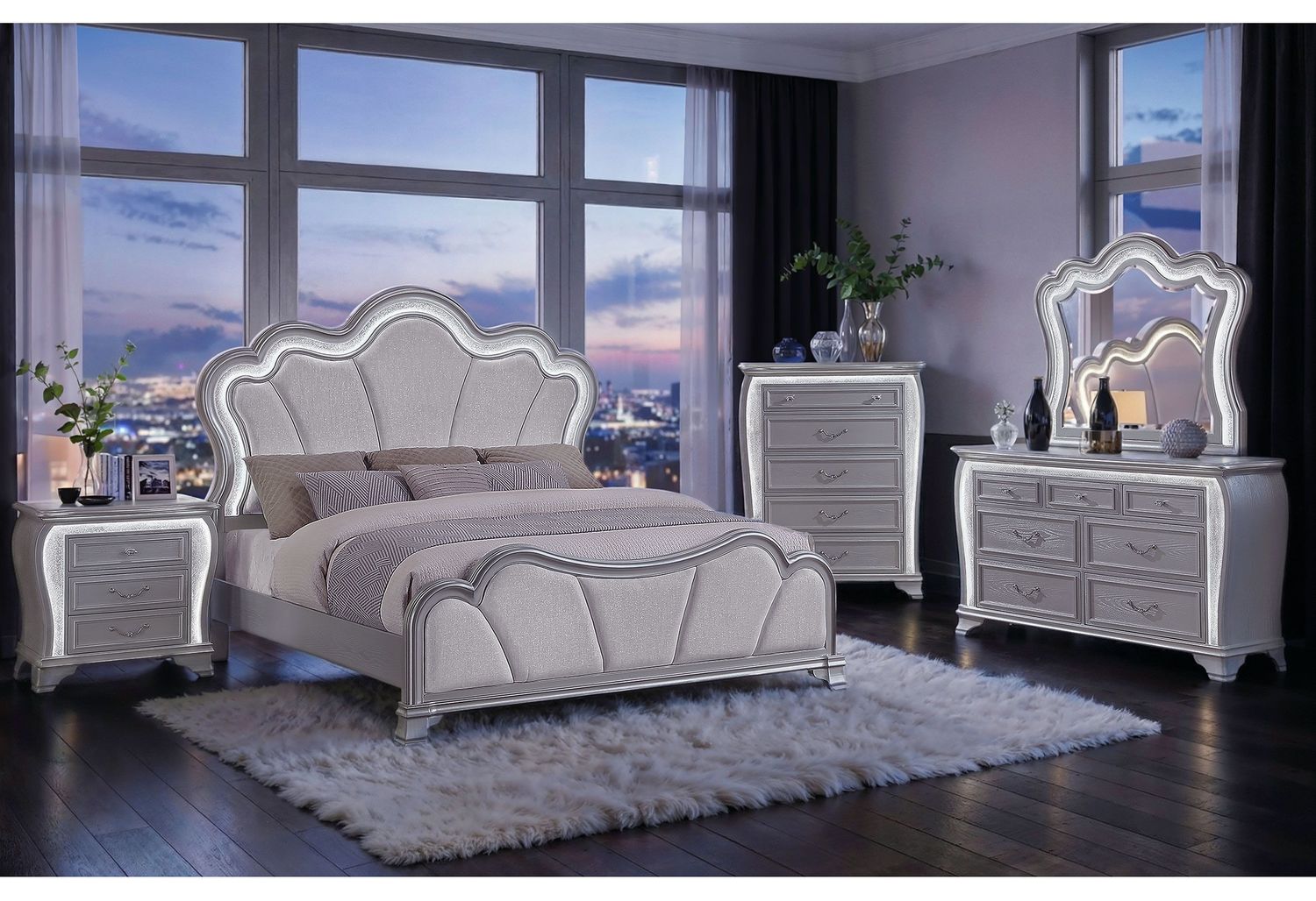 Aria - 5 Piece Bedroom Set (Bed, Dresser &amp; Mirror, Nightstand, Chest) - Silver, Size: Queen