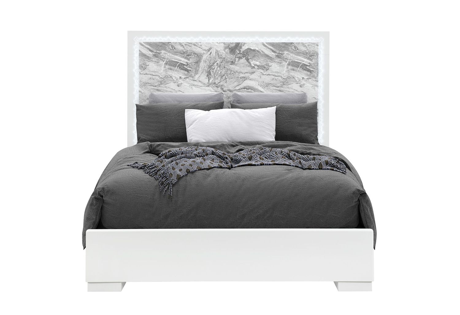 Naomi - Bed With LED - Silver