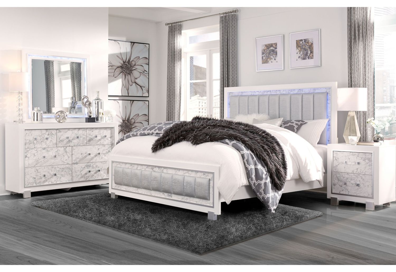Santorini - 5 Piece Bedroom Set - White, Size: Queen