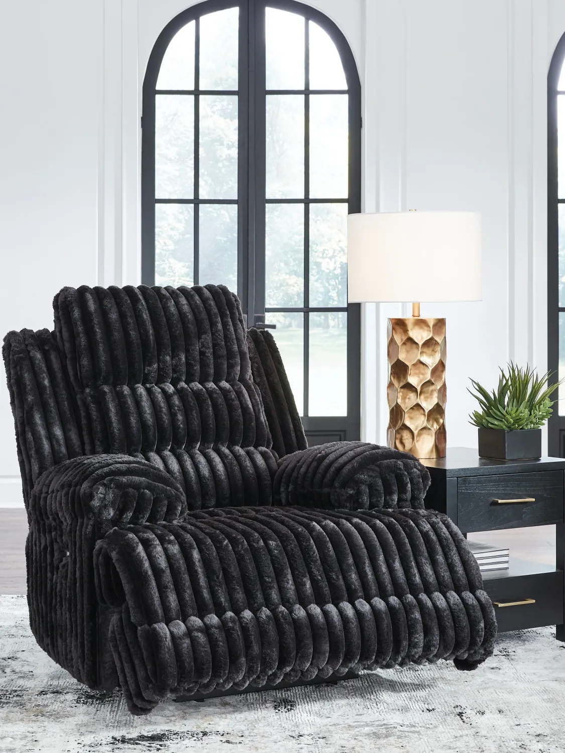 Technique Rhines Falls Zero Wall Power Recliner, Color: Onyx